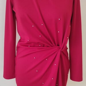 sukienka czerwona z kryształkami, długi rękaw