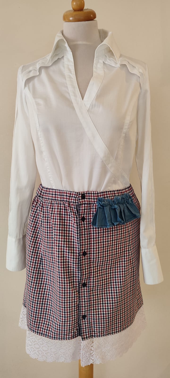 spódnica kratka, denim i koronkowa finezja spódnica kratka, denim i koronkowa finezja