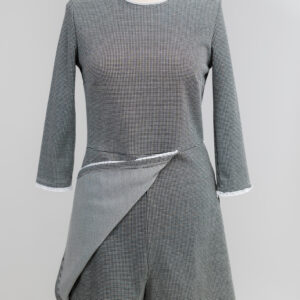 sukienko spodenki w kratkę z koronką